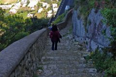 Capri-Hillside-Stairs